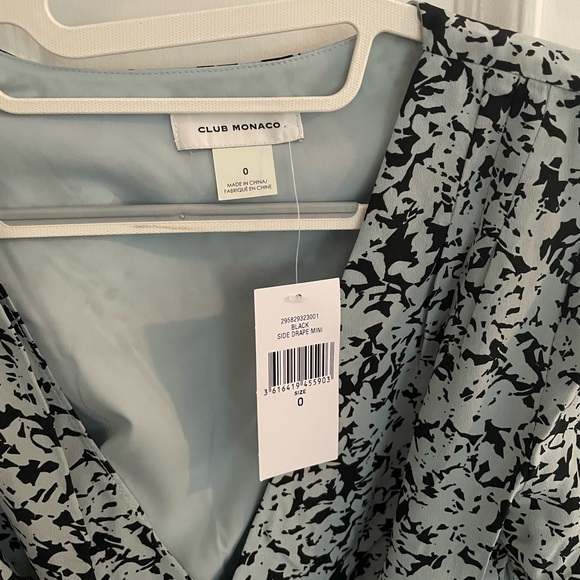 Club Monaco silk dress - Picture 3 of 4